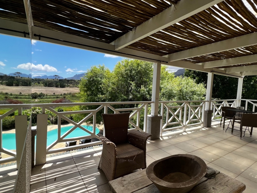 8 Bedroom Property for Sale in Raithby Western Cape